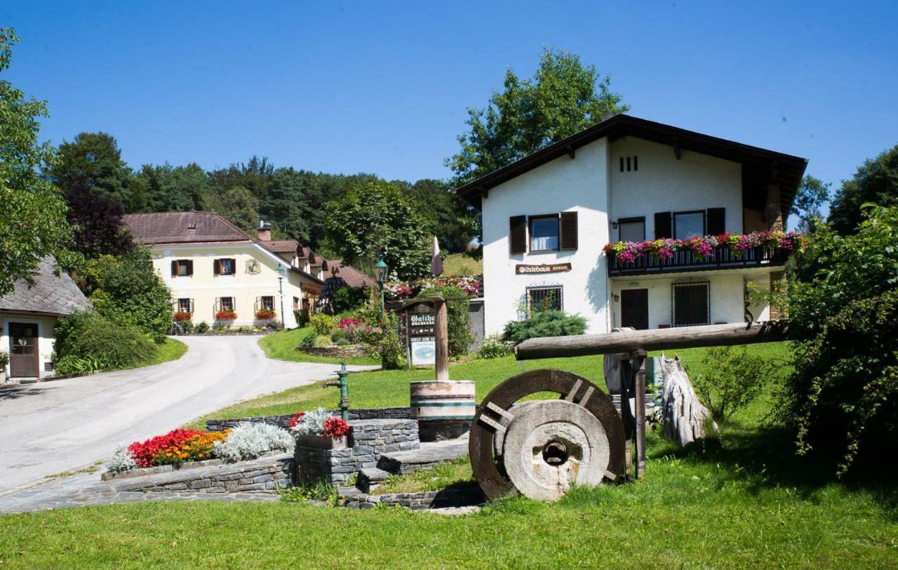 Gasthaus Buchegger Krumbach  Exterior foto